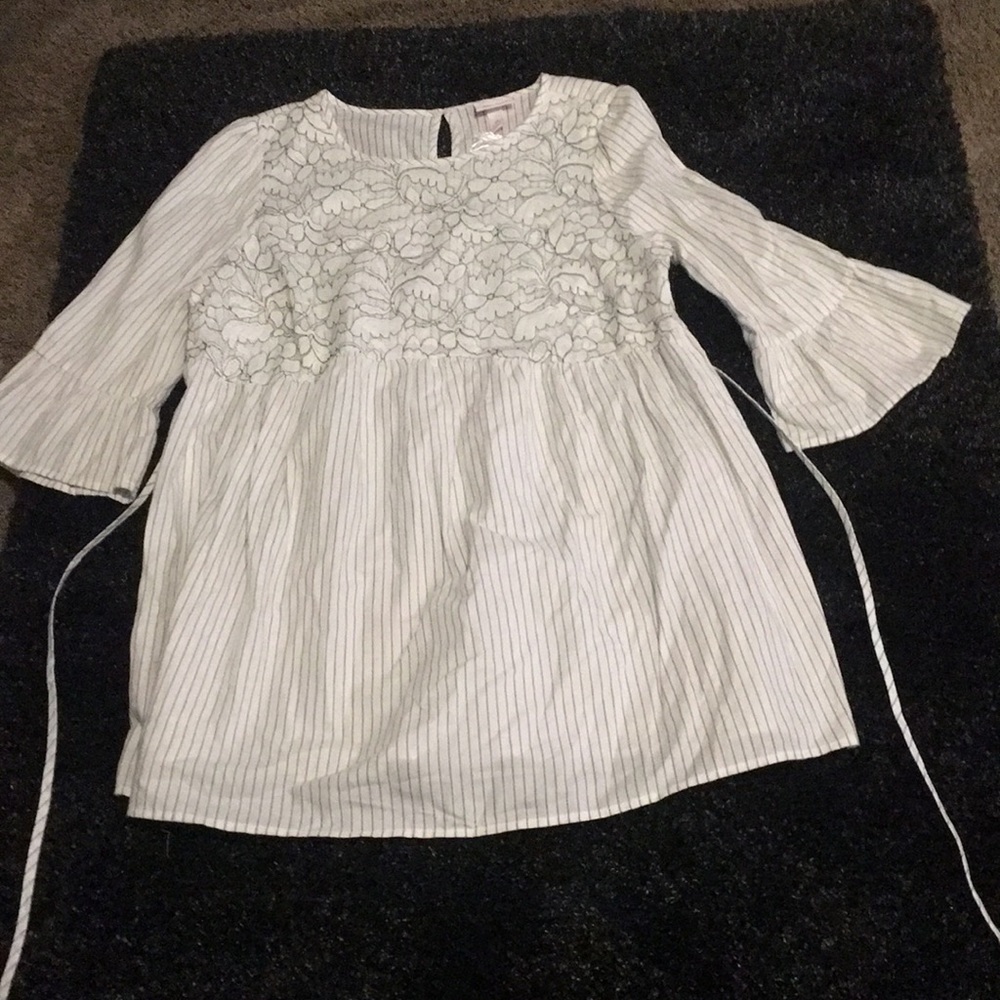 Maternity shirt